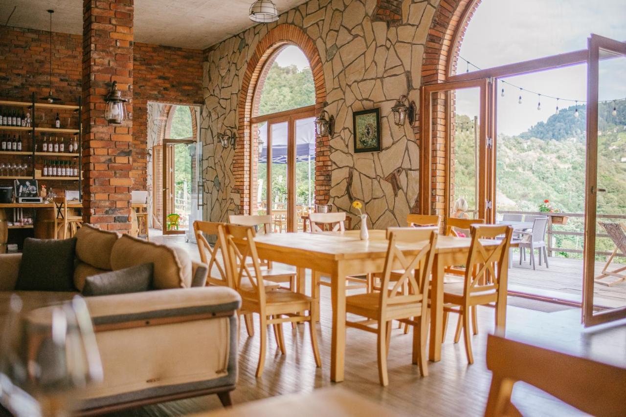 Hotel Chateau Iveri Varjanisi Exteriér fotografie